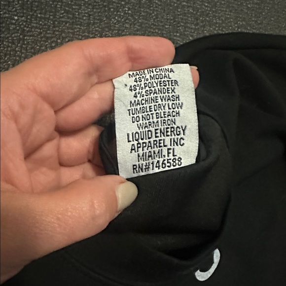 Black San Diego California Sweatshirt size large - Picture 7 of 7